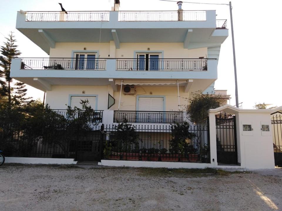 Alexadra'S House Κάτω Αλμυρή Apartment Екстериор снимка